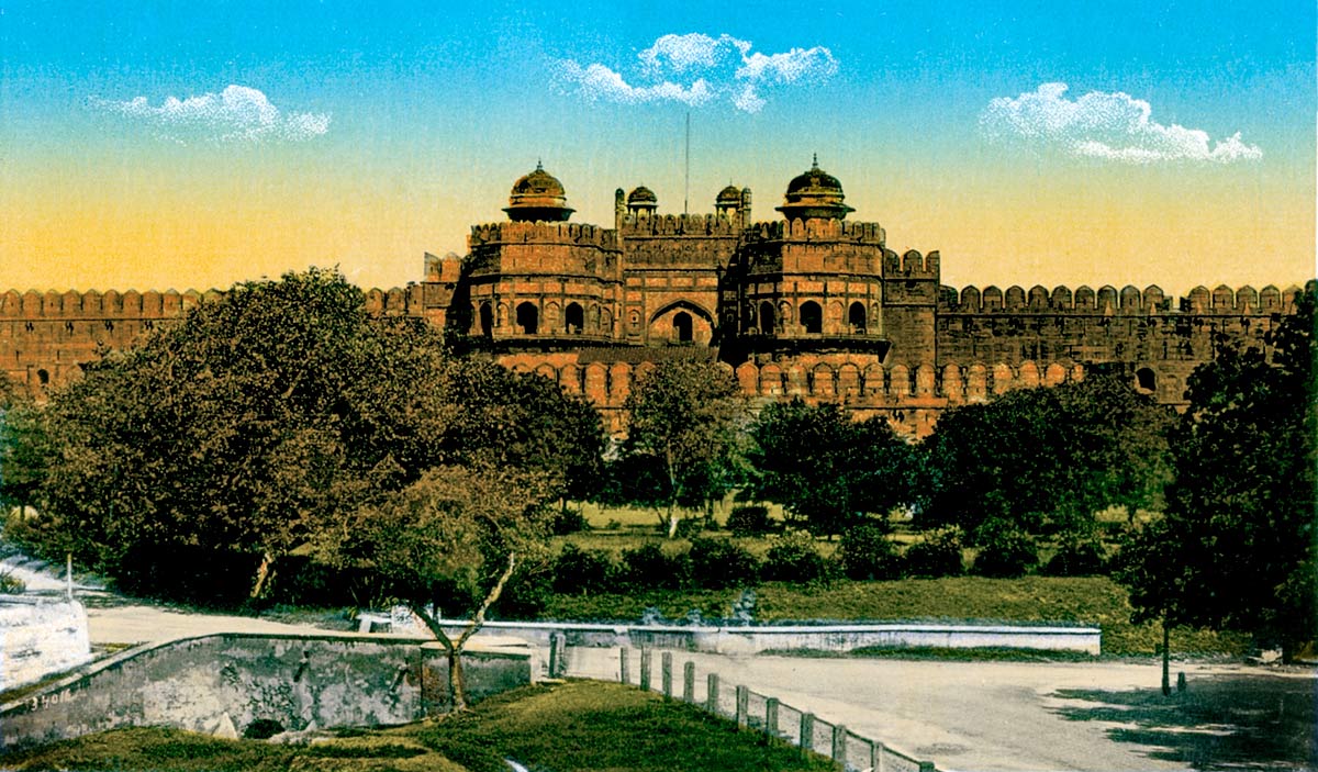 The Delhi Gate, Fort Agra