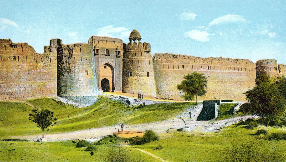 Purana Kilah, Called Also "Indrapat" The Ancient Indra Prastha. Delhi.